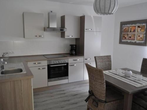 Apartment Burgblick by Interhome in Löf, Deutschland