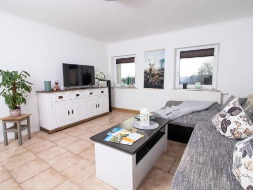 Apartment Appartement mit Terrasse by Interhome in Habscheid, Deutschland
