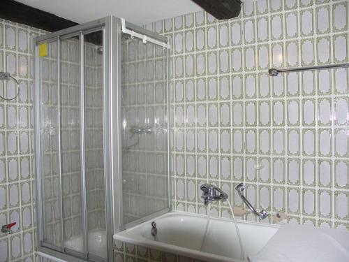 Apartment Altes Bauernhaus by Interhome in Kollnburg