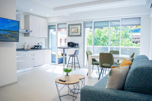 Prestigious 2p - 10 min near beaches - Air conditioning - Garage