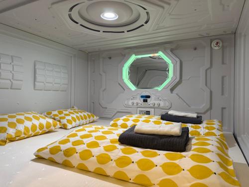 Space capsule Hostel Árblik by Welcome Iceland (Space capsule Hostel Arblik by Welcome Iceland) in Sauðafell