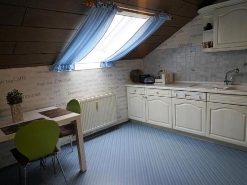 Apartment Große Ferienwohnung in Stadtsteinach by Interhome in Stadtsteinach