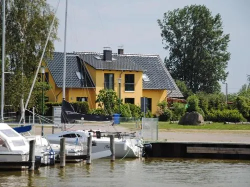 Holiday Home Haus Saaler Bodden by Interhome in Neuendorf Hof, Deutschland