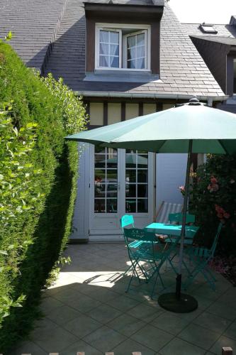 Holiday Home Landhaus Escapade Normande by Interhome - Location saisonnière - Villers-sur-Mer