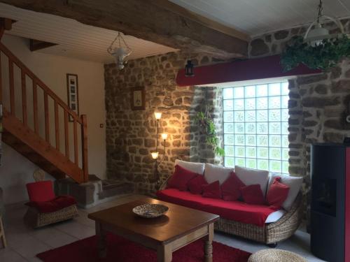 Holiday Home Gemütliches Haus in der Bucht von Mont-Saint-Michel by Interhome (Holiday Home Gemutliches Haus in der Bucht von Mont-Saint-Michel by Interhome) in Saint-James