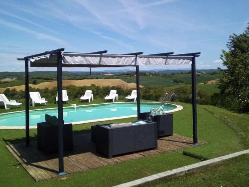 Holiday Home Schönes Ferienhaus mit Pool in Villautou by Interhome (Holiday Home Schones Ferienhaus mit Pool in Villautou by Interhome) in Plaigne