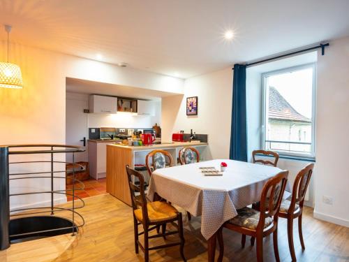 Holiday Home Domaine Les Haut mit eigenem Garten by Interhome in Saint-Jean-Lespinasse