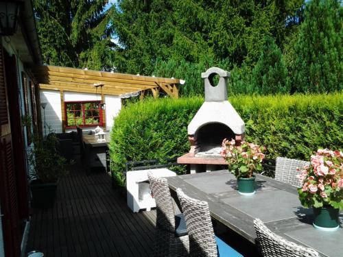 Holiday Home mit Garten- Grill und Terrasse by Interhome in Thury