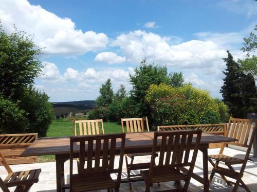 Holiday Home Haus für 6 Personen und 8 Kinder in Villautou by Interhome (Holiday Home Haus fur 6 Personen und 8 Kinder in Villautou by Interhome) in Plaigne
