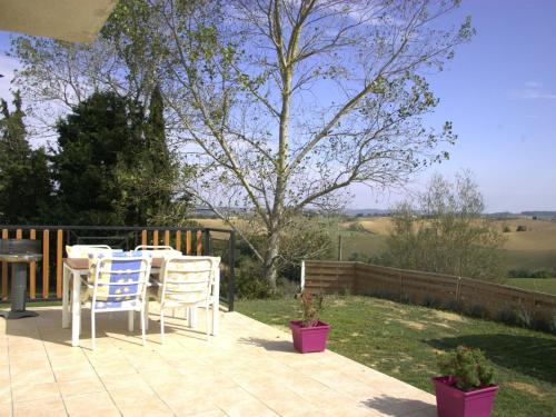 Holiday Home Haus für 6 Personen und 8 Kinder in Villautou by Interhome (Holiday Home Haus fur 6 Personen und 8 Kinder in Villautou by Interhome) in Plaigne