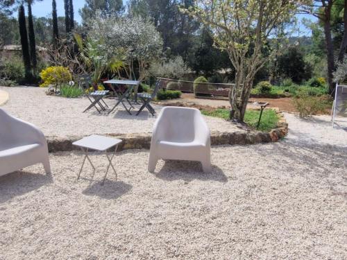 Holiday Home Vakantiehuis La Cigale by Interhome in 萊薩克