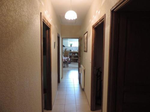 Holiday Home Villa Roland in Burgund 125m2 4 Sterne by Interhome in 沙尼