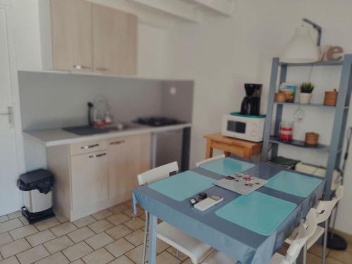 Holiday Home La Cigale mit Schwimmbad by Interhome in 萊薩克