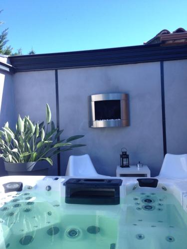 Chambres d'hotes Deluxe Jacuzzi Mas de l'Etoile - 스파