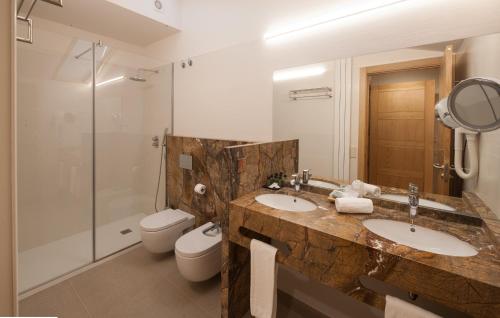 Hotel Real Colegiata San Isidoro - image 13