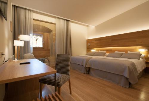 Hotel Real Colegiata San Isidoro - image 9