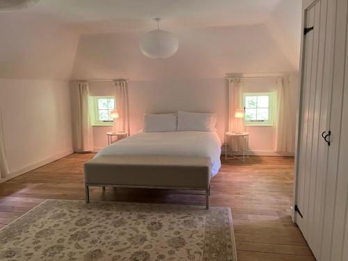 3 bedroom remote rural idyll on the North Downs in Badlesmere