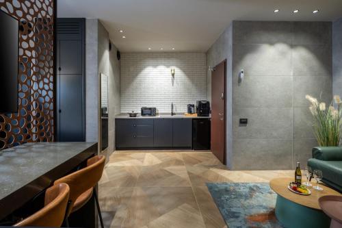 Naomi Boutique Suites in Netu'a