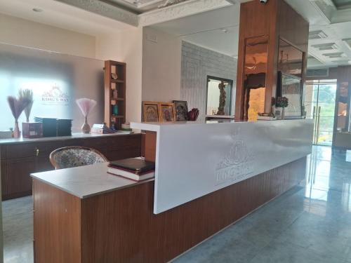 Fuajee, KING'SWAY  HOTEL & RESORT in Dungarpur