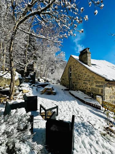La Pastourelle en Lozère (La Pastourelle en Lozere) in Saint-Chely-d'Apcher