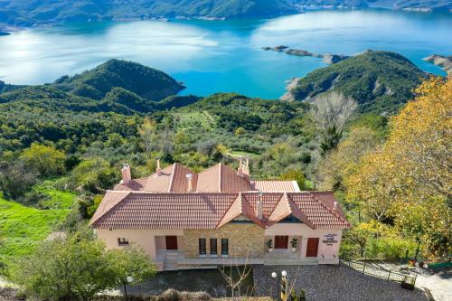 . Lake Kremasta Hotel