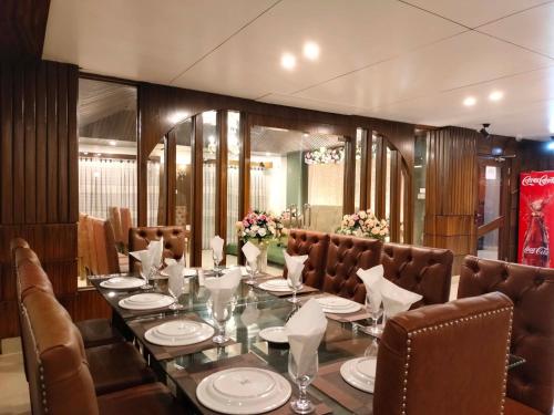 Hotel The Al Aqsa in 吉大港