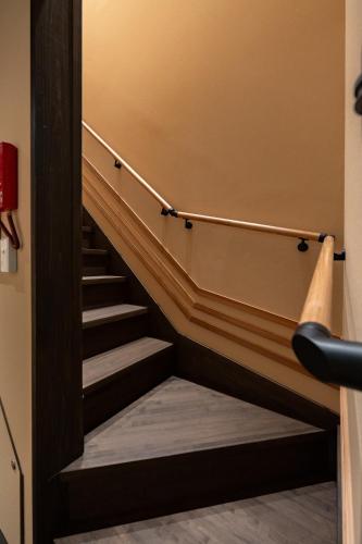 Komachi Residence 金の鶴 - image 3