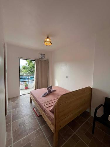 Marz inn Moalboal, Moalboal