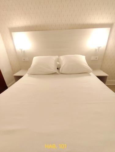 1 twin bed