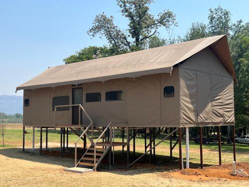 Jacil Riverside Accommodation in Magaliesburg
