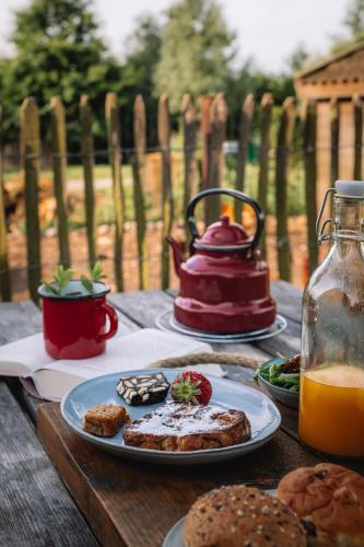 Food and beverages, Landhoeve in Oldebroek