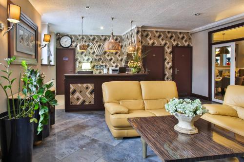 Villa Sulejowek - Warsaw