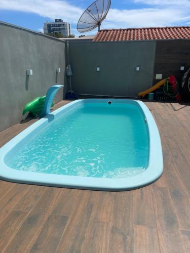 Casa com piscina in Nao-Me-Toque