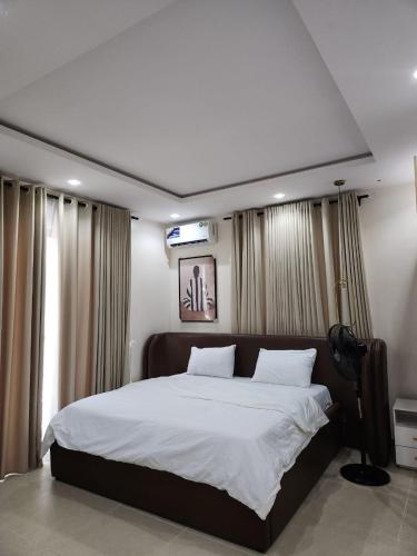 MVP Luxury Apartment GRA MARYLAND IKEJA Brand new 3 bedroom apartment - image 2