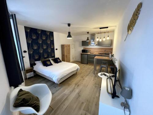 Studio central, parking, lit Queen size par ALP Chartres, Chartres (foto 10)
