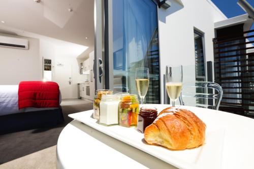 餐飲選擇, 尼爾森船帆酒店 (The Sails Nelson) in 尼爾森