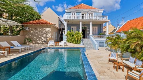 Atelier Skalo Boutique Hotel – khách sạn tại Pietermaai