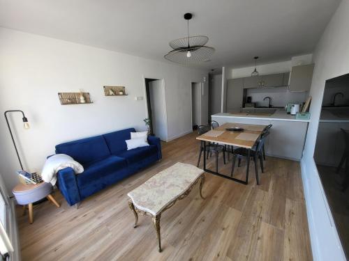 Charmant T2 avec terrasse et parking centre Vannes