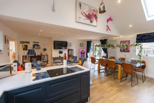 Lamarby Lodge-Quirky bungalow on coastal walk gîte à louer Reculver