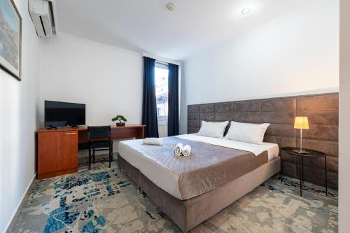 1 king bed