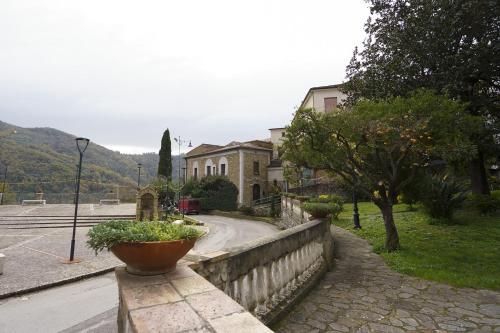 Il Vecchio Pozzo Apartments in Perito