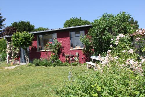 LE Petit Ru 10 MN DE GIVERNY – khách sạn tại Saint Marcel