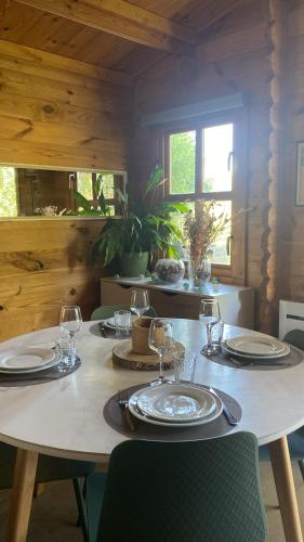 DOMAINE DES GALLINACES CHALET SUSSEX 2-4p in Marigny-les-Reullee