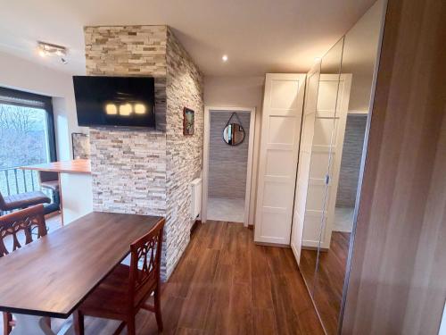 Einrichtungen, Einliegerwohnung in einer Traumvilla in Bergisch Gladbach