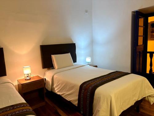 Cusco - Flor de Loto – Cuzco, NJ