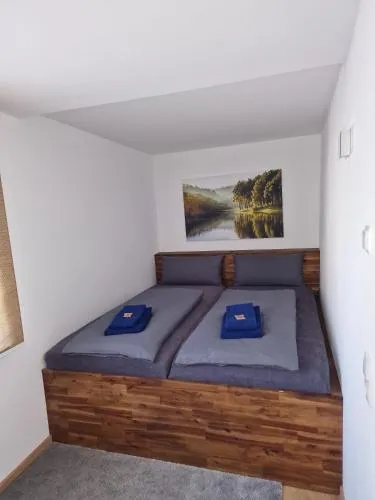 Großzügige Ferienwohnung in Stadtilm, WLAN, Küche und Bad in Stadtilm, Deutschland