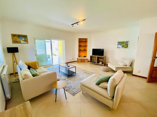 Relax & Recharge in Comfort - Azeitao gîte à louer Camarate