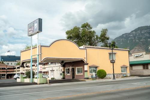 A szálláshely kívülről, Provo Inn & Suites in Provo (Utah)