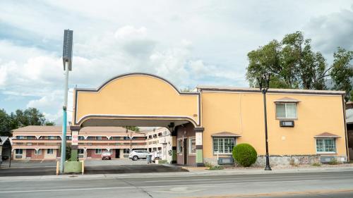 A szálláshely kívülről, Provo Inn & Suites in Provo (Utah)