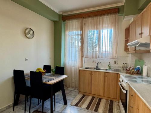 Calma Apartment - Your calm escape in Arcadia in Tripoli